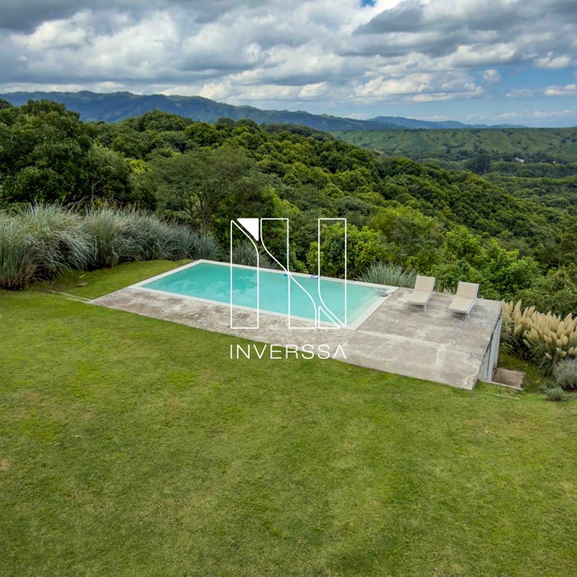 Inverssa 22 en tamaño mediano